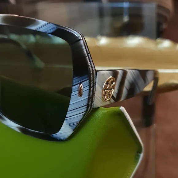 Tory Burch Black and White Women's Sunglasses - Picture 7 of 10